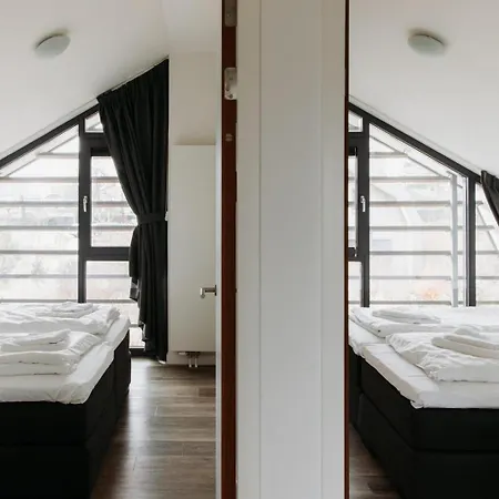 Duinhuis Zee Tatil Evi
